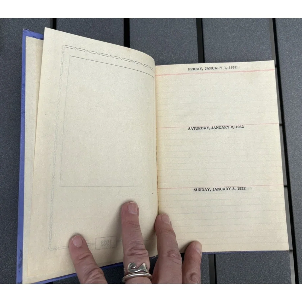 Vintage desktop staionery junk journal diary day book memo Year Book 1932 blank